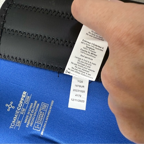 Tommie Copper Adjustable Compression Back Brace Black size S/M Infrared Infused - Picture 8 of 9